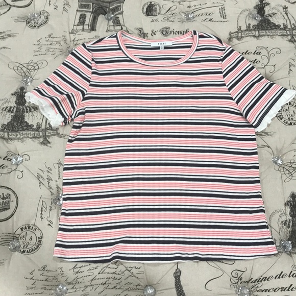 🎁 Ro & De Ribbed Mini Ruffle Tee - Picture 3 of 6